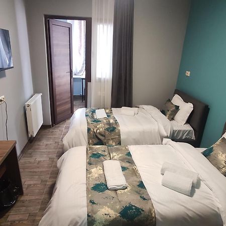 Tbilicity Hotel Tiflis Exterior foto